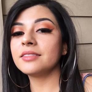 Meet your Posher, Delzi